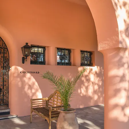 尚塔克高尔夫康体酒店